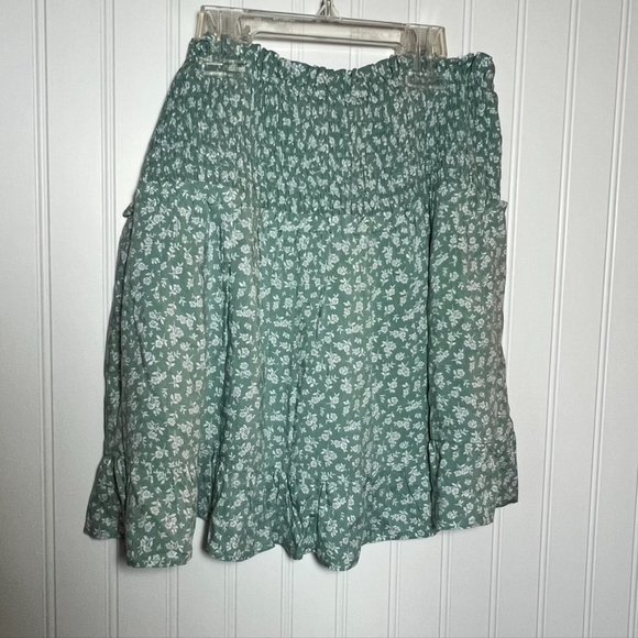 Green Floral Girls Skorts L 10/12 Plus NWT - Picture 2 of 9